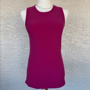 Woolx Raegan Sleeveless Ribbed Tank Top Small - Jam-Berry Color NWT Slim fit